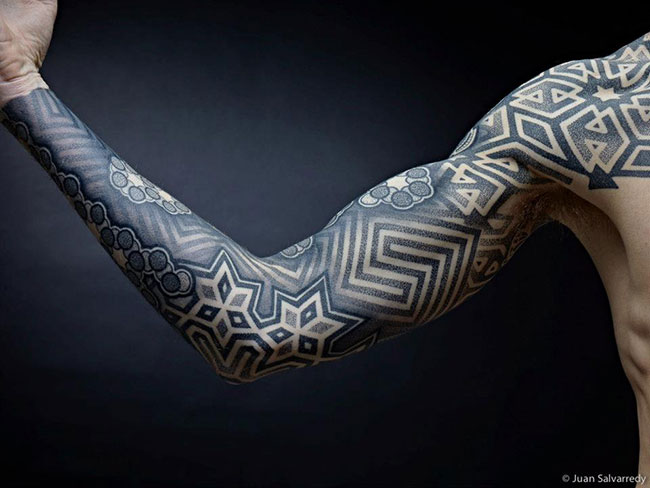 Les tatouages dotwork de Nazareno Tubaro  (5)
