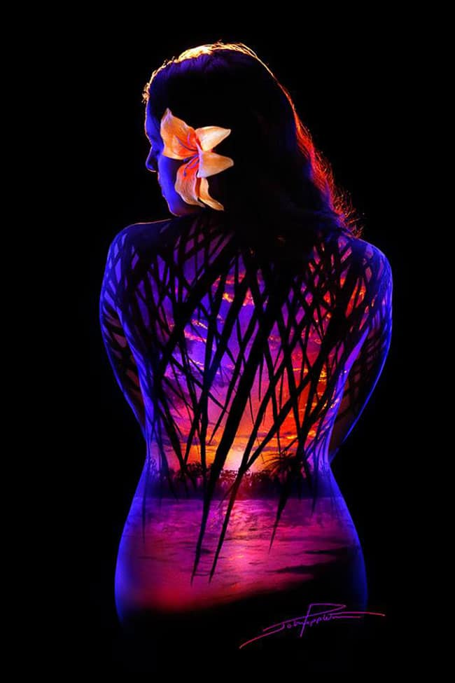 body-painting-fluorescent-(1)