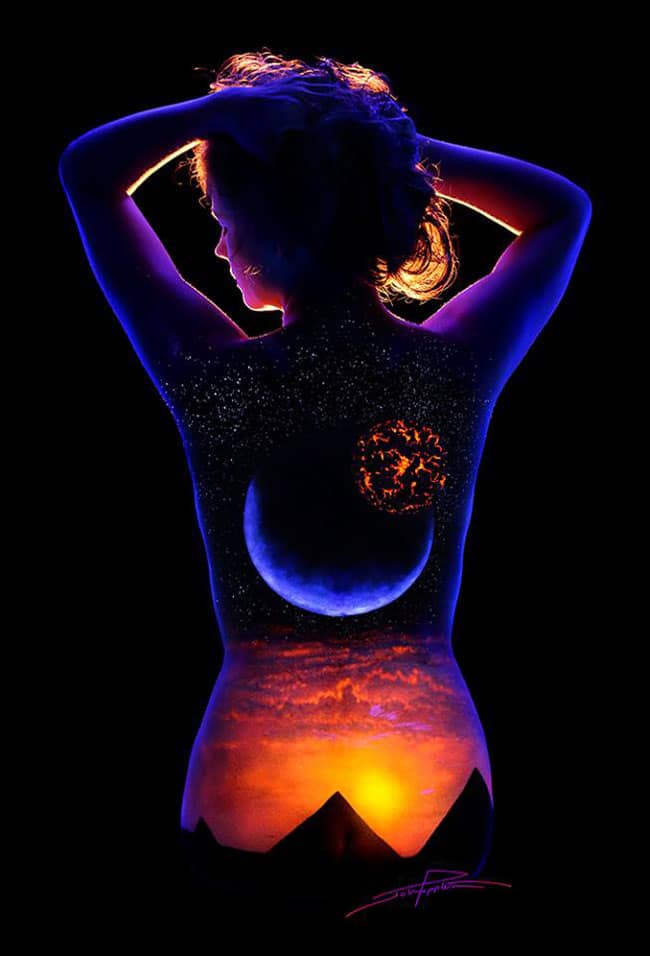 body-painting-fluorescent-(10)