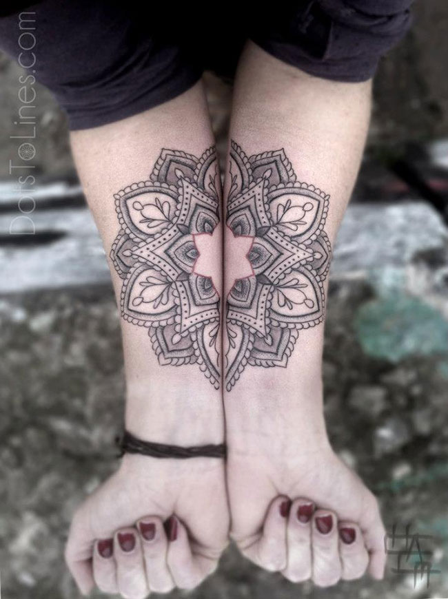 tatouage-dotwork-geometrique-Chaim-Machlev-(3)