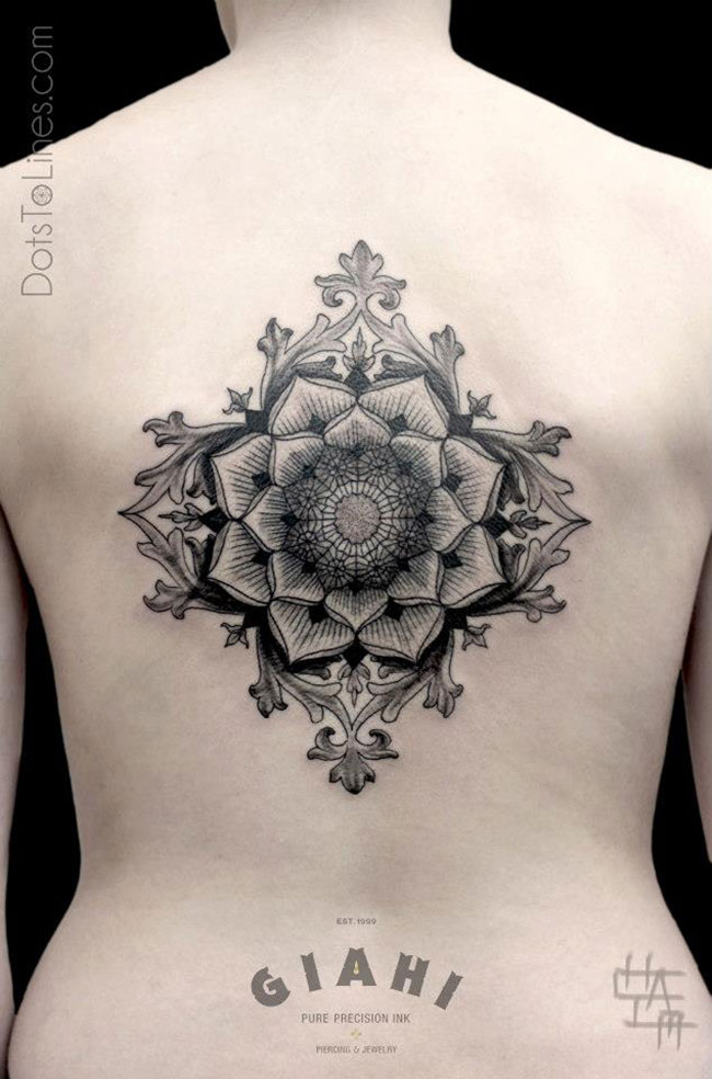 tatouage-dotwork-geometrique-Chaim-Machlev-(4)
