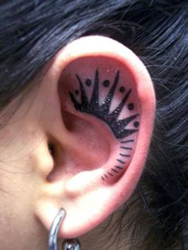 tatouage-sur-oreille-tattoo- (9)