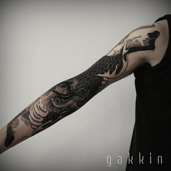 Les tatouages-noirs-de-Gakkin- (27)